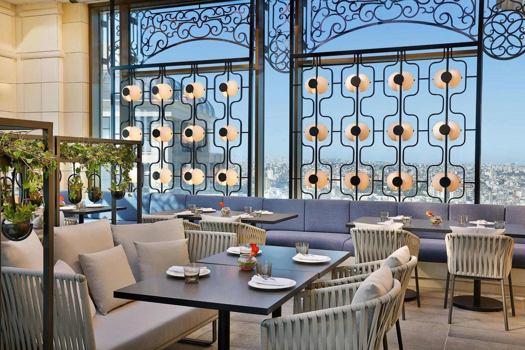 Hotel The Ritz-Carlton, Amán Exterior foto The Terrace