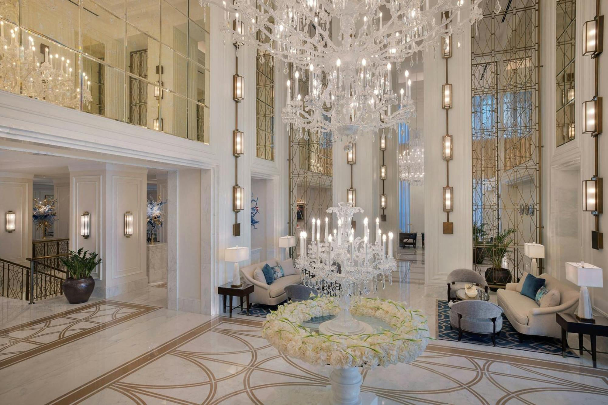 Hotel The Ritz-Carlton, Amán Exterior foto The lobby of the Ritz-Carlton, DIFC
